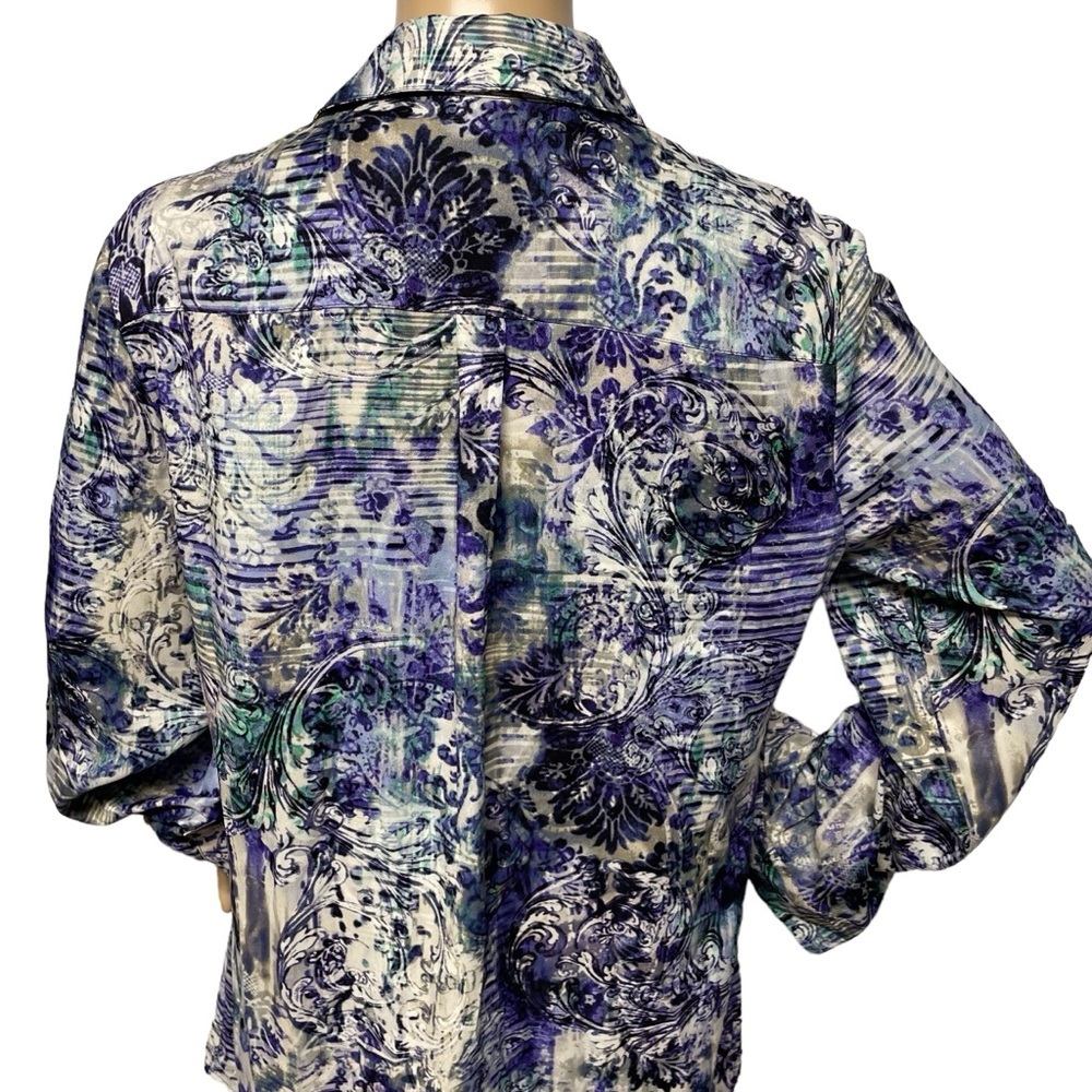 Chicos Purple 1 All Over Floral Print Tab Sleeve Button Up Shirt w/ Pockets EUC - Picture 7 of 14